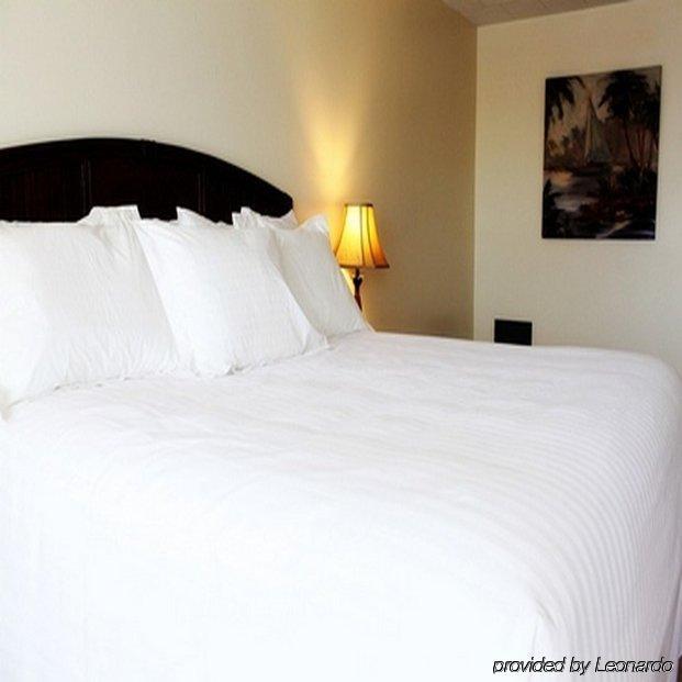 Oceans 2700 Virginia Beach Quarto foto